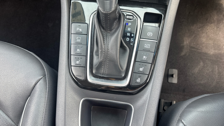 Hyundai IONIQ 1.6 GDi Hybrid Premium SE 5dr DCT Hybrid Hatchback